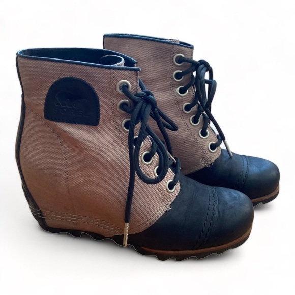 Sorel Wedge Boot 1964 tan and black - Picture 1 of 6